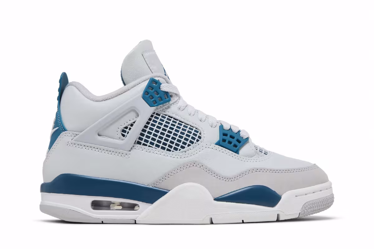 Air Jordan 4 Military Blue 2024, view 2