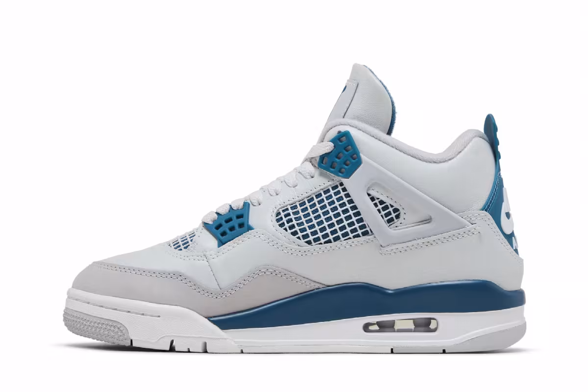 Air Jordan 4 Military Blue 2024, view 4