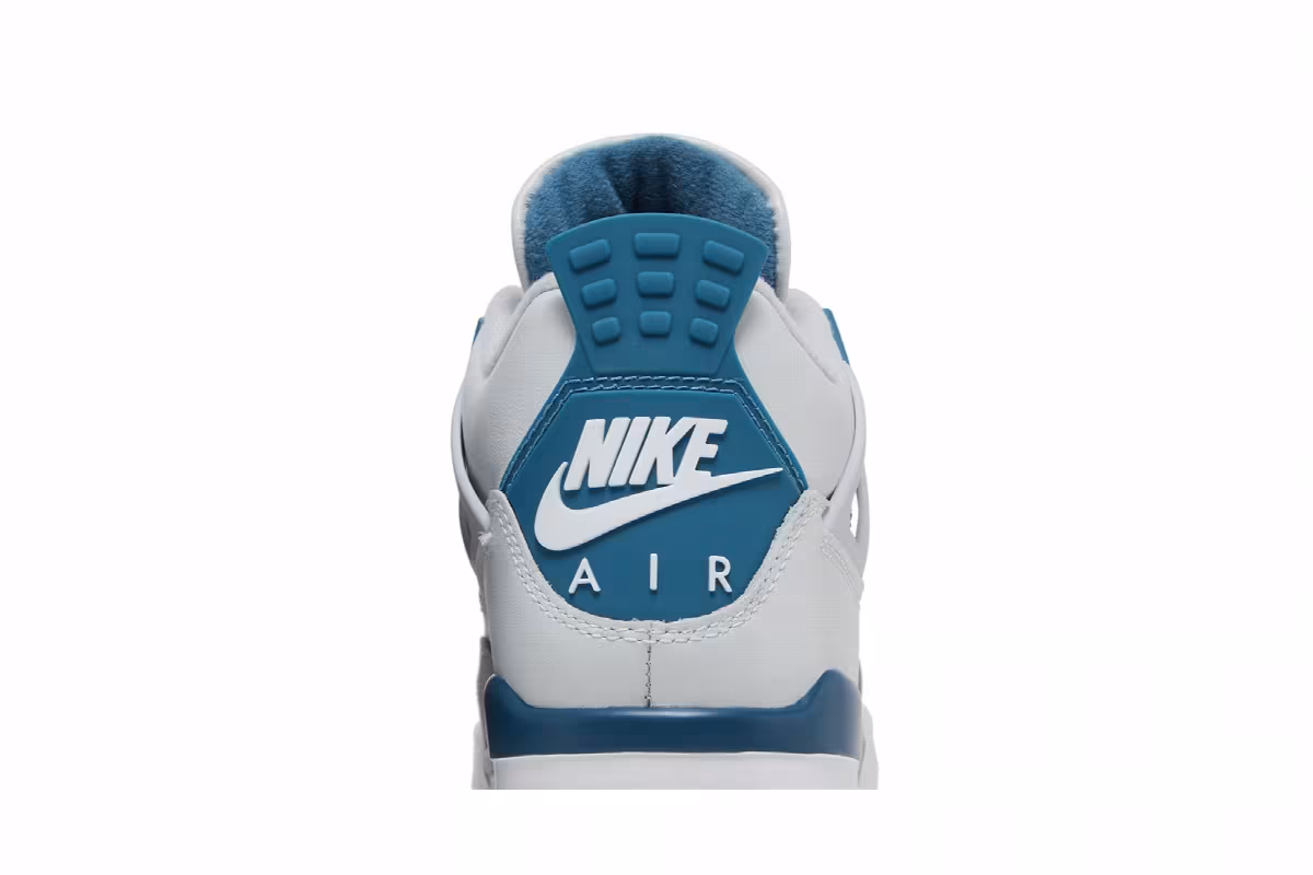 Air Jordan 4 Military Blue 2024, view 8