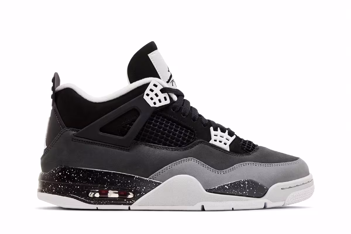 Air Jordan 4 Fear 2024, view 2