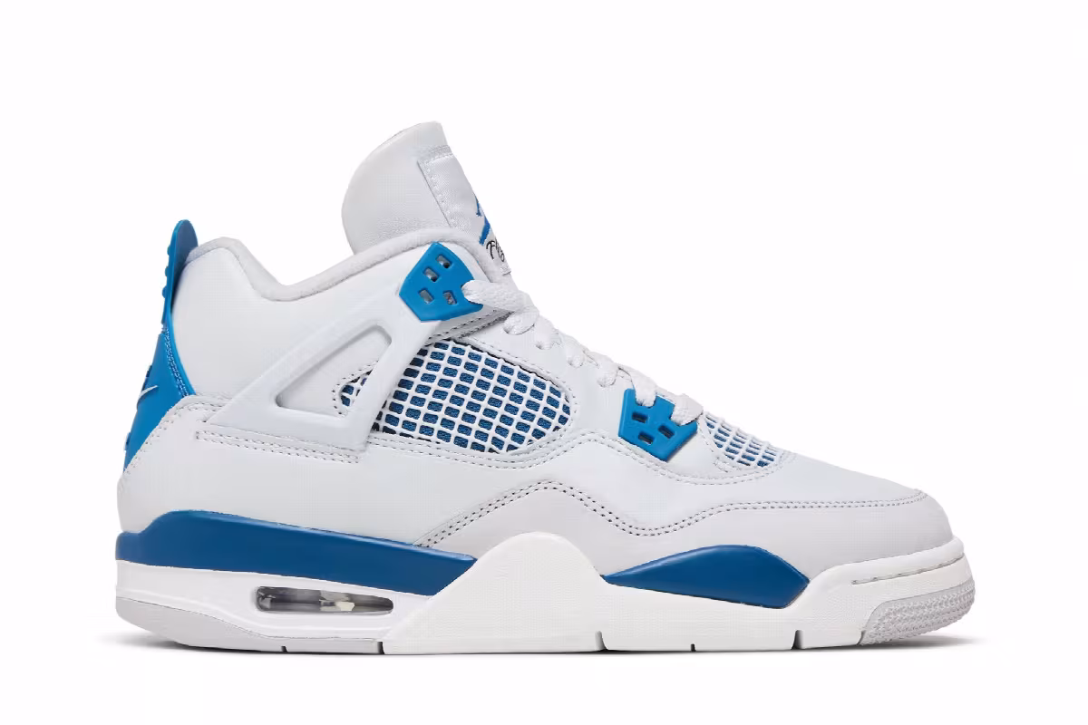 Air Jordan 4 GS Military Blue 2024, view 2