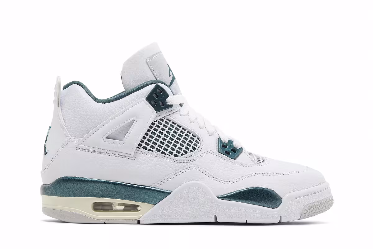 Air Jordan 4 GS Oxidized Green, view 2