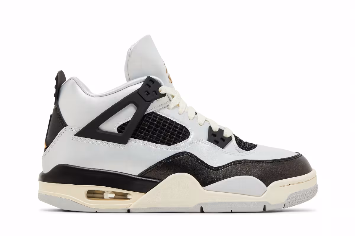 Air Jordan 4 GS Platinum Gold, view 2