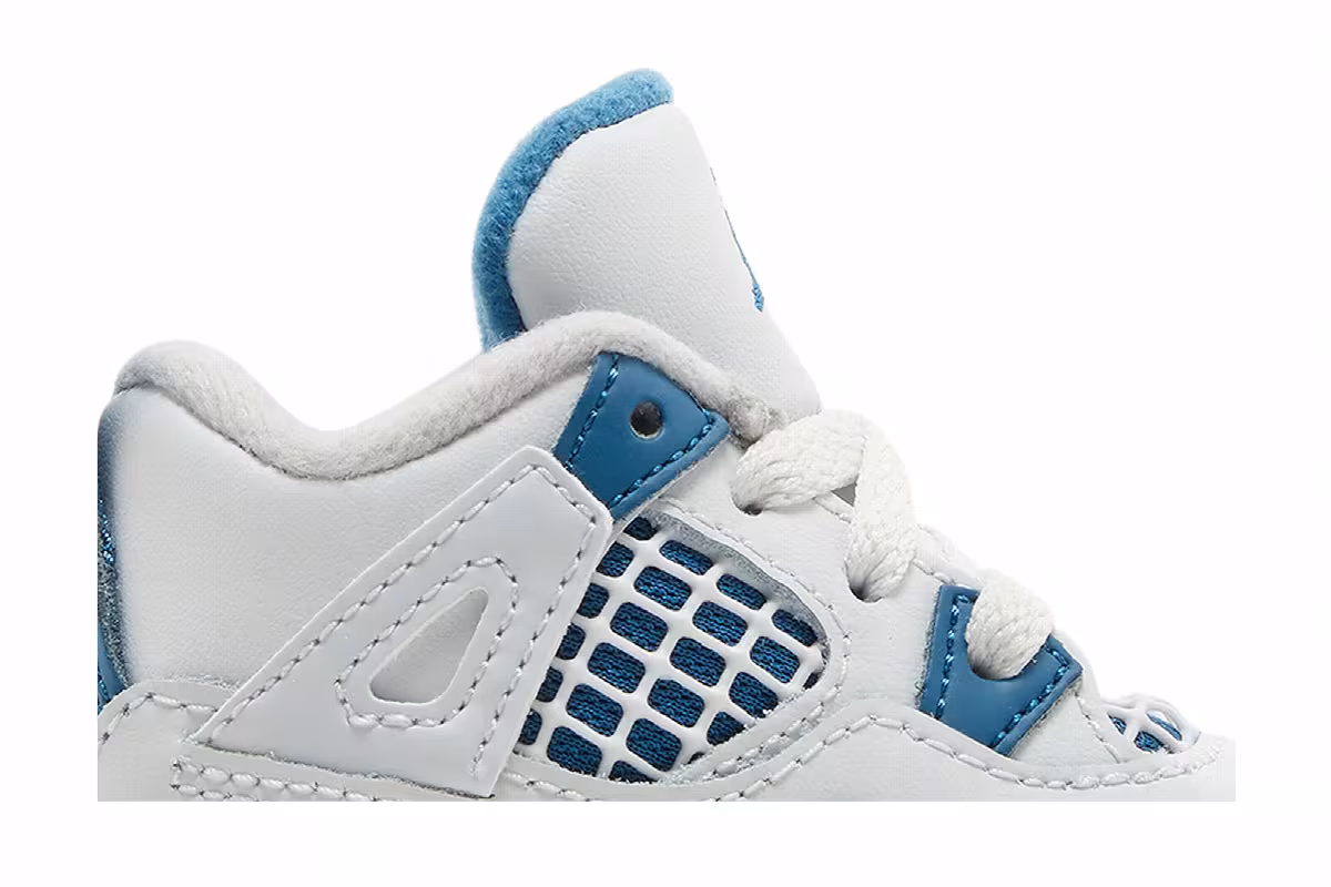 Air Jordan 4 TD Military Blue 2024, view 3