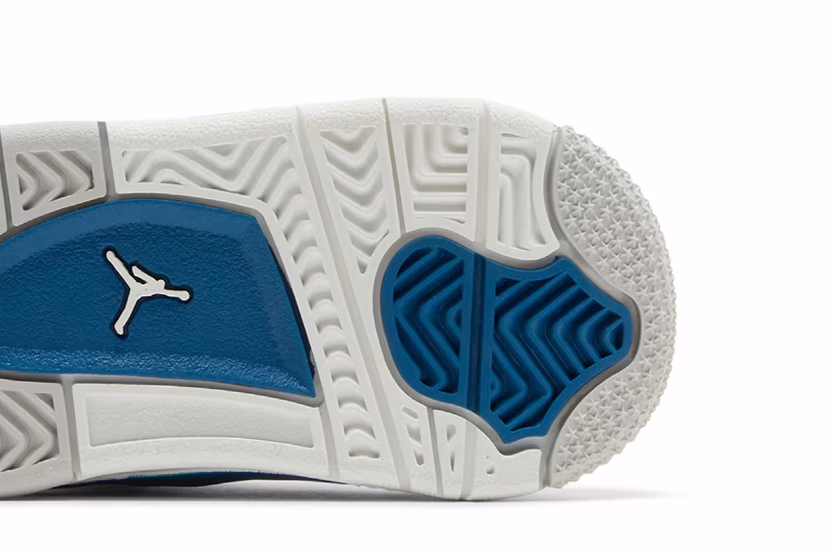 Air Jordan 4 TD Military Blue 2024, view 6
