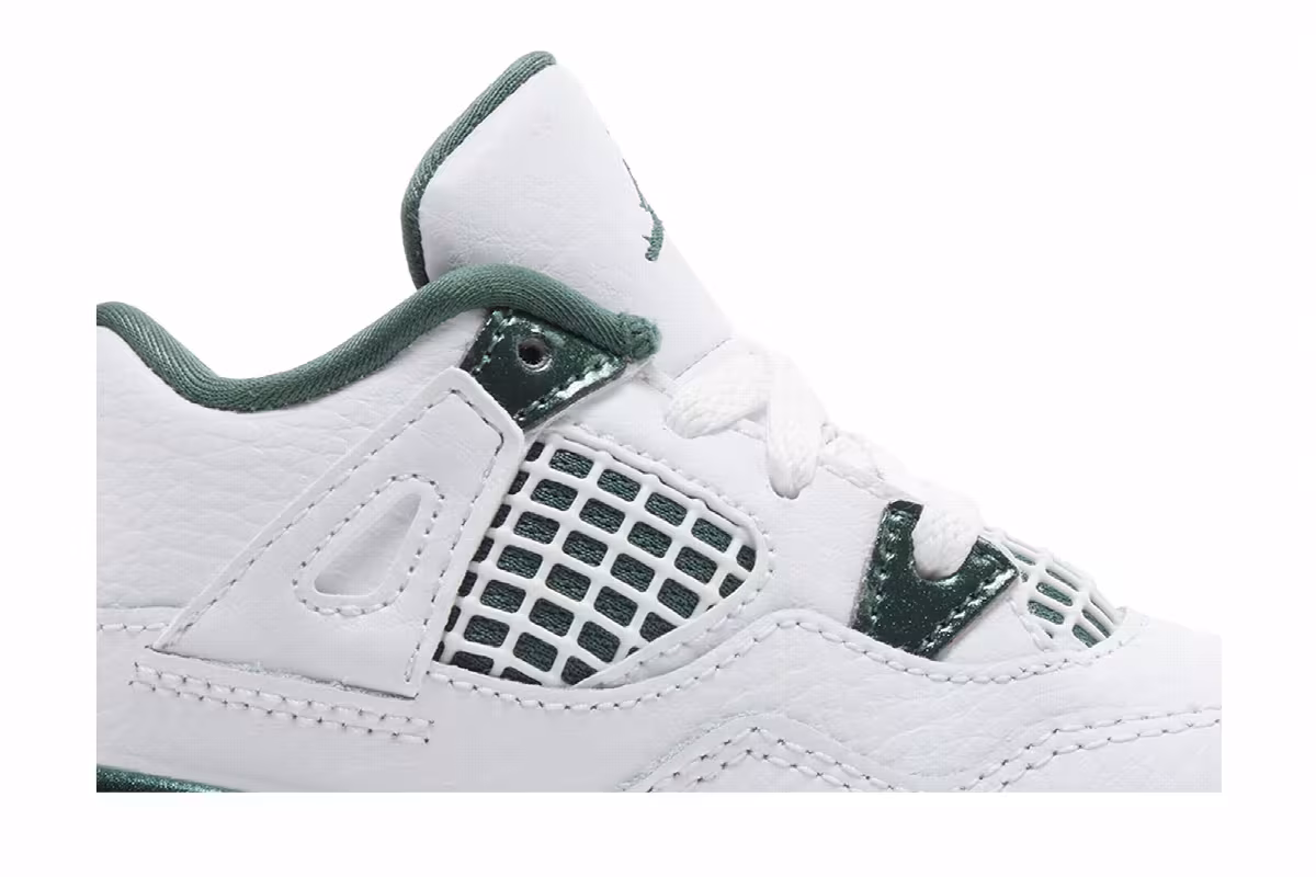 Air Jordan 4 TD Oxidized Green, view 3