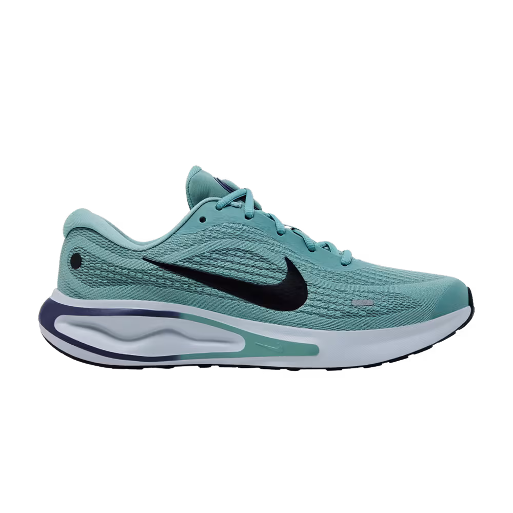 Nike Journey Run Cannon Sanded Purple
