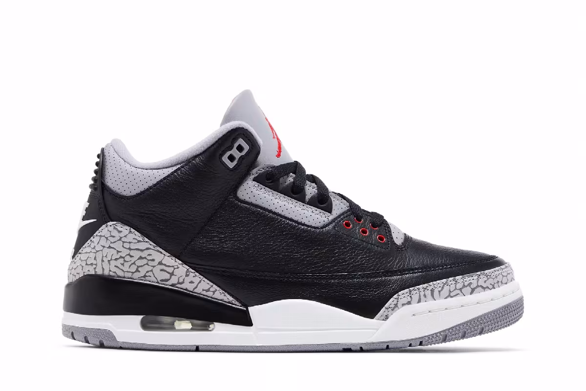 Air Jordan 3 OG Black Cement 2024, view 2