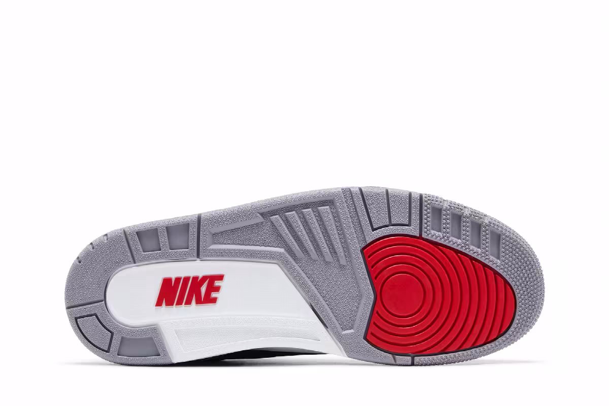 Air Jordan 3 OG Black Cement 2024, view 5