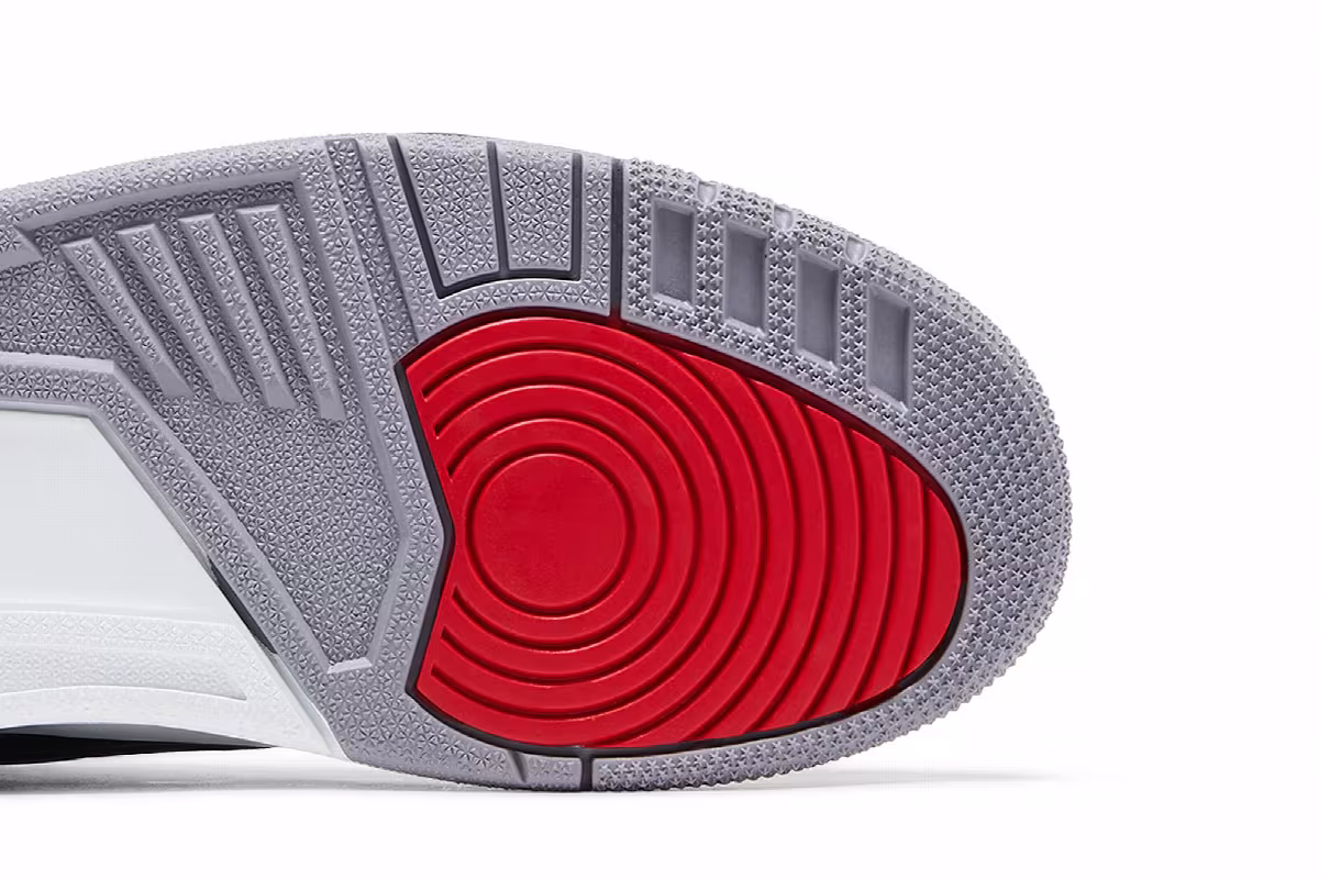 Air Jordan 3 OG Black Cement 2024, view 6
