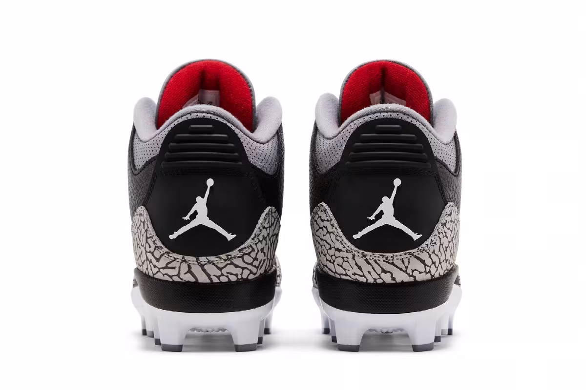 Air Jordan 3 MCS Black Cement, view 7