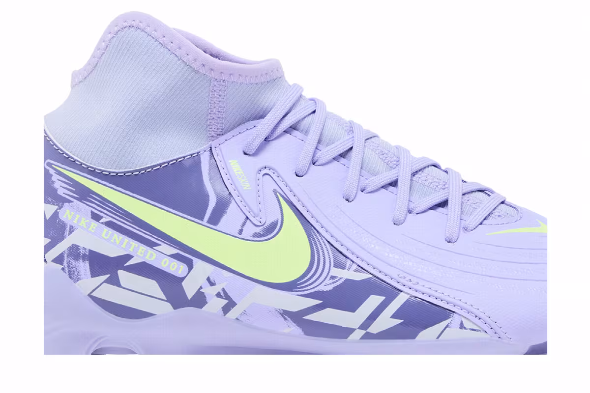 Nike Phantom Luna 2 Academy MG United Pack 2025, view 3