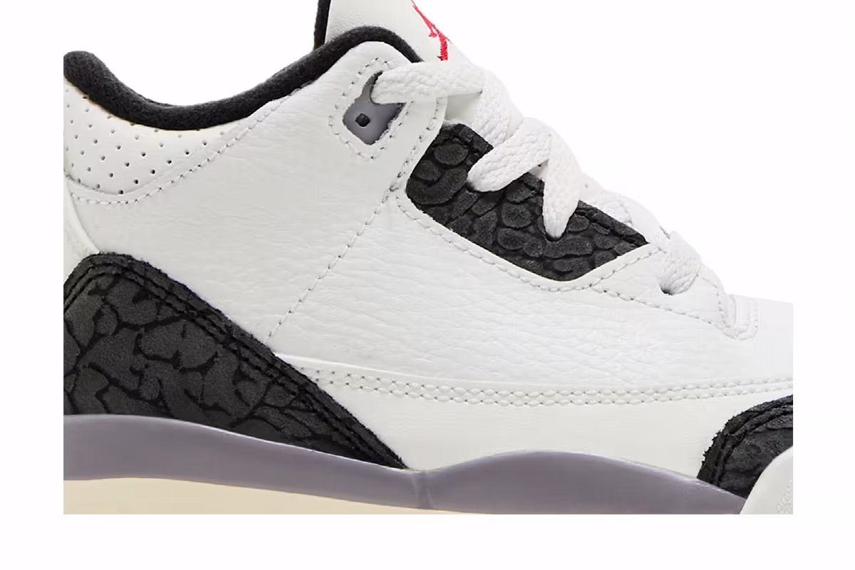 Air Jordan 3 TD Cement Grey, view 3