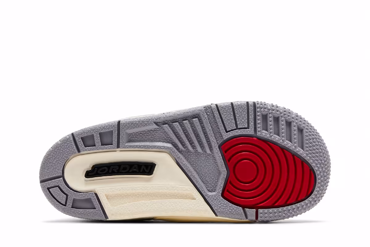 Air Jordan 3 TD Cement Grey, view 5