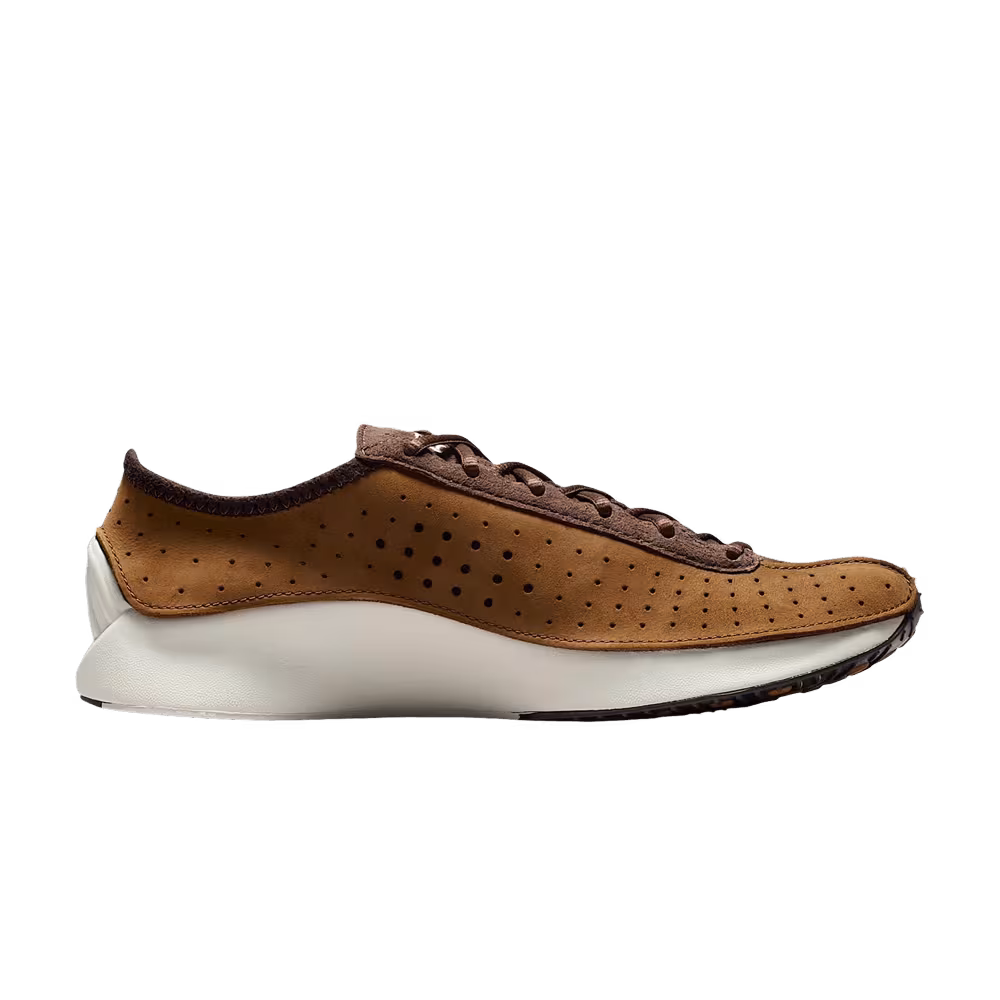 Nike Women's Air Superfly Light British Tan Baroque Brown