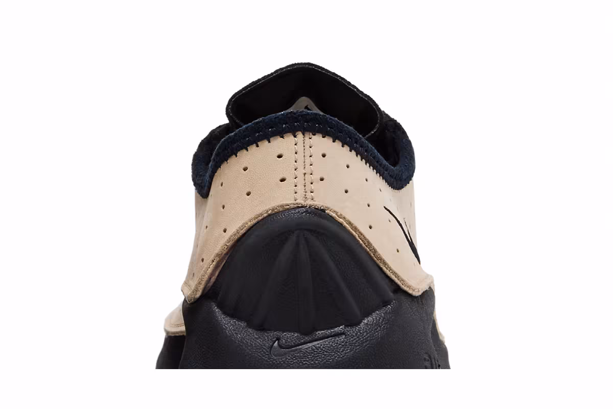 Nike Women's Air Superfly Line Black, view 8