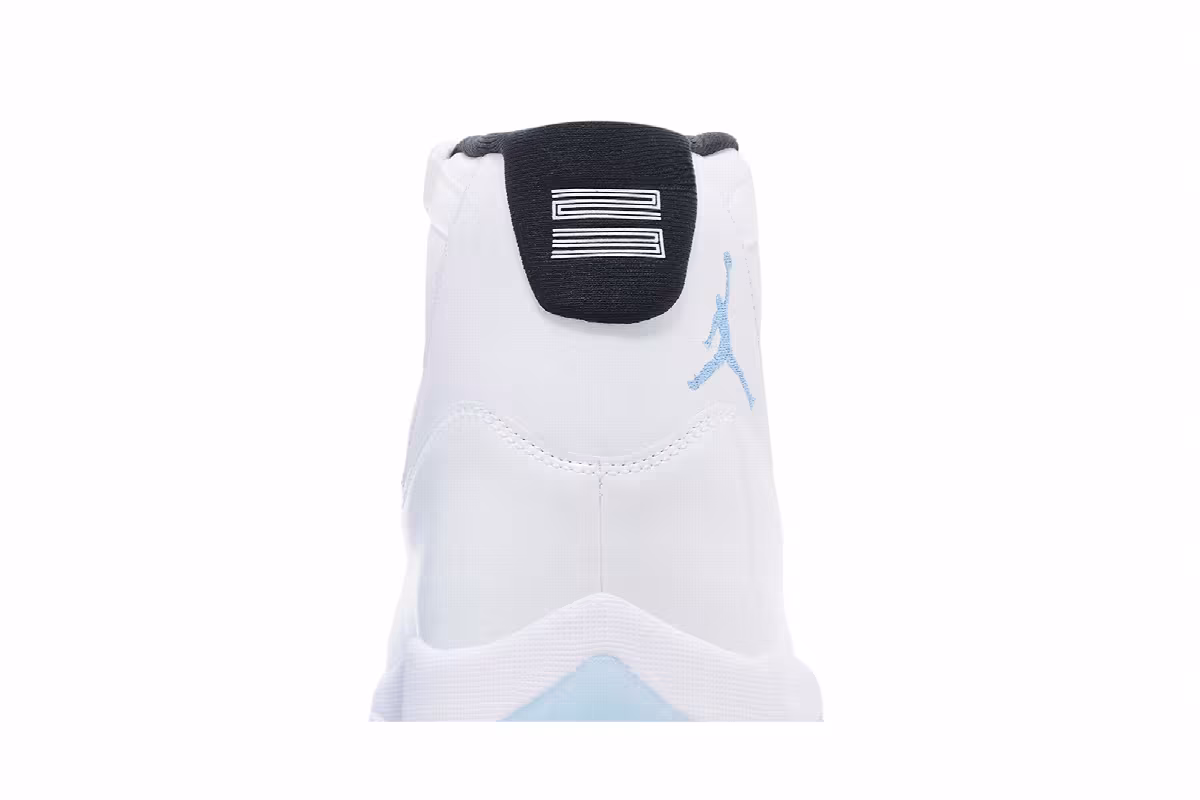 Air Jordan 11 Legend Blue / Columbia 2024, view 8