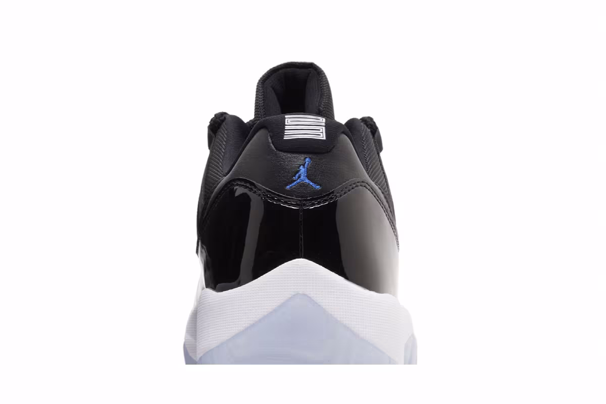 Air Jordan 11 Low Space Jam, view 8