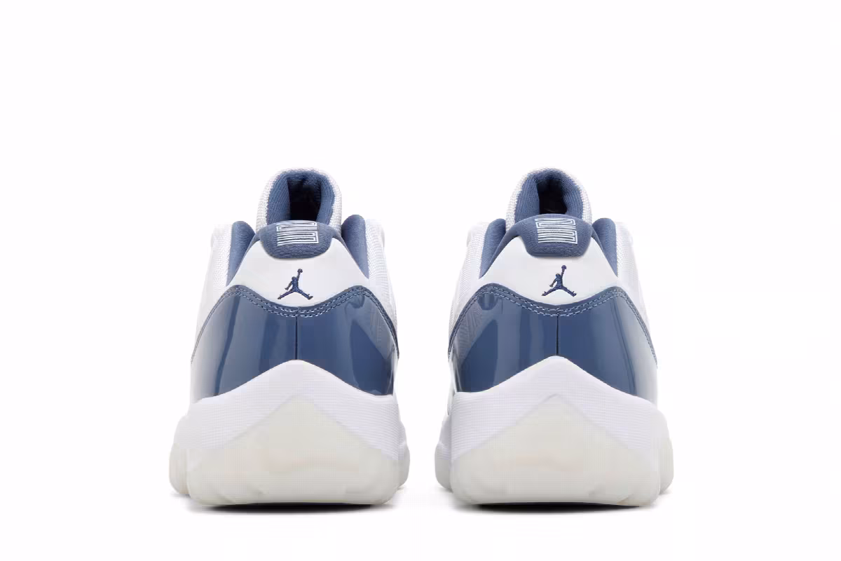 Air Jordan 11 Low Diffused Blue, view 7