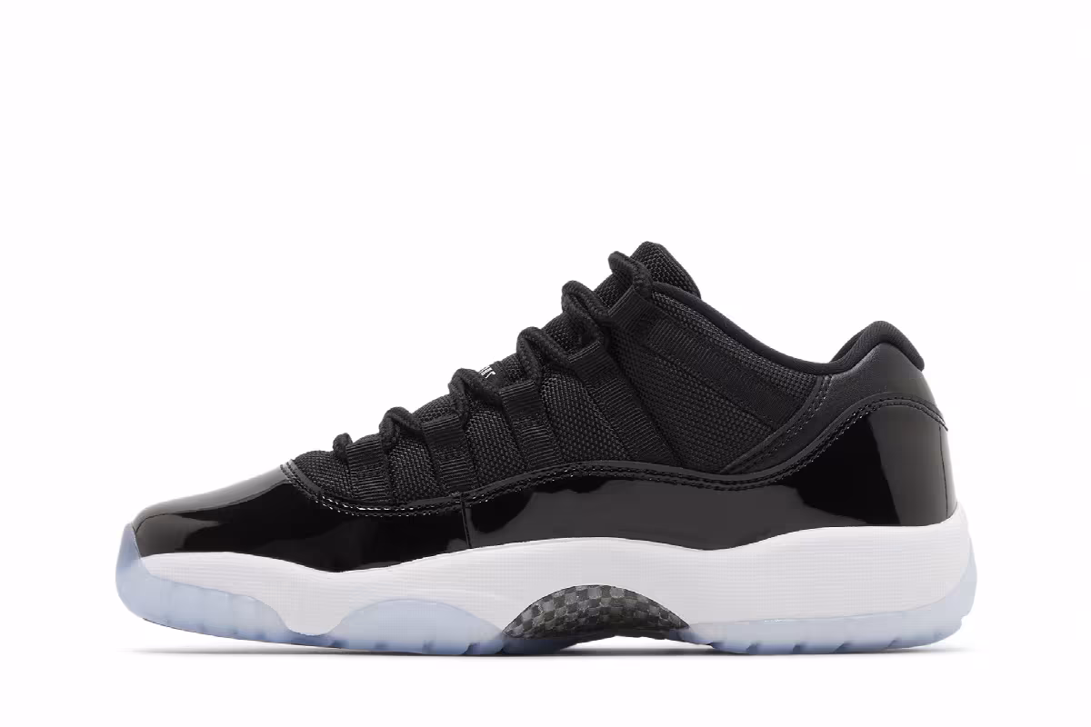 Air Jordan 11 Low GS Space Jam, view 4