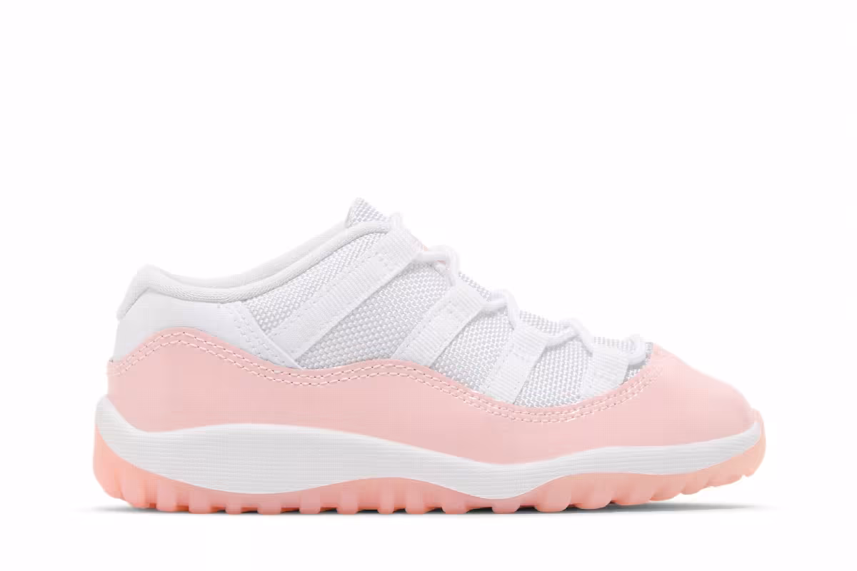 Air Jordan 11 Low TD Legend Pink, view 2