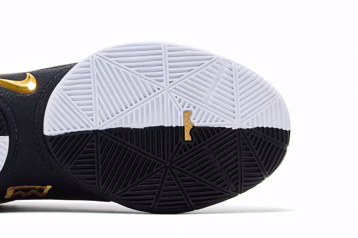 Nike LeBron 22 EP Mogul, view 6