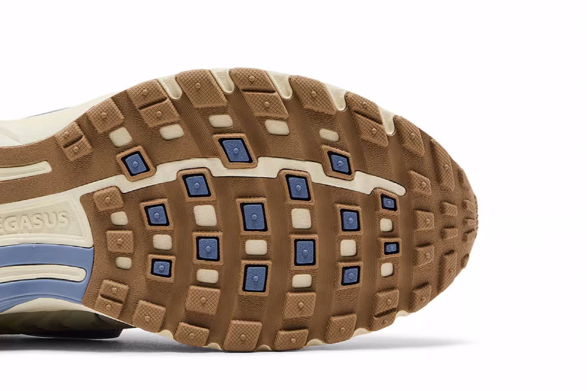 Nike Pegasus Wave Premium Light Orewood Brown Hemp, view 6