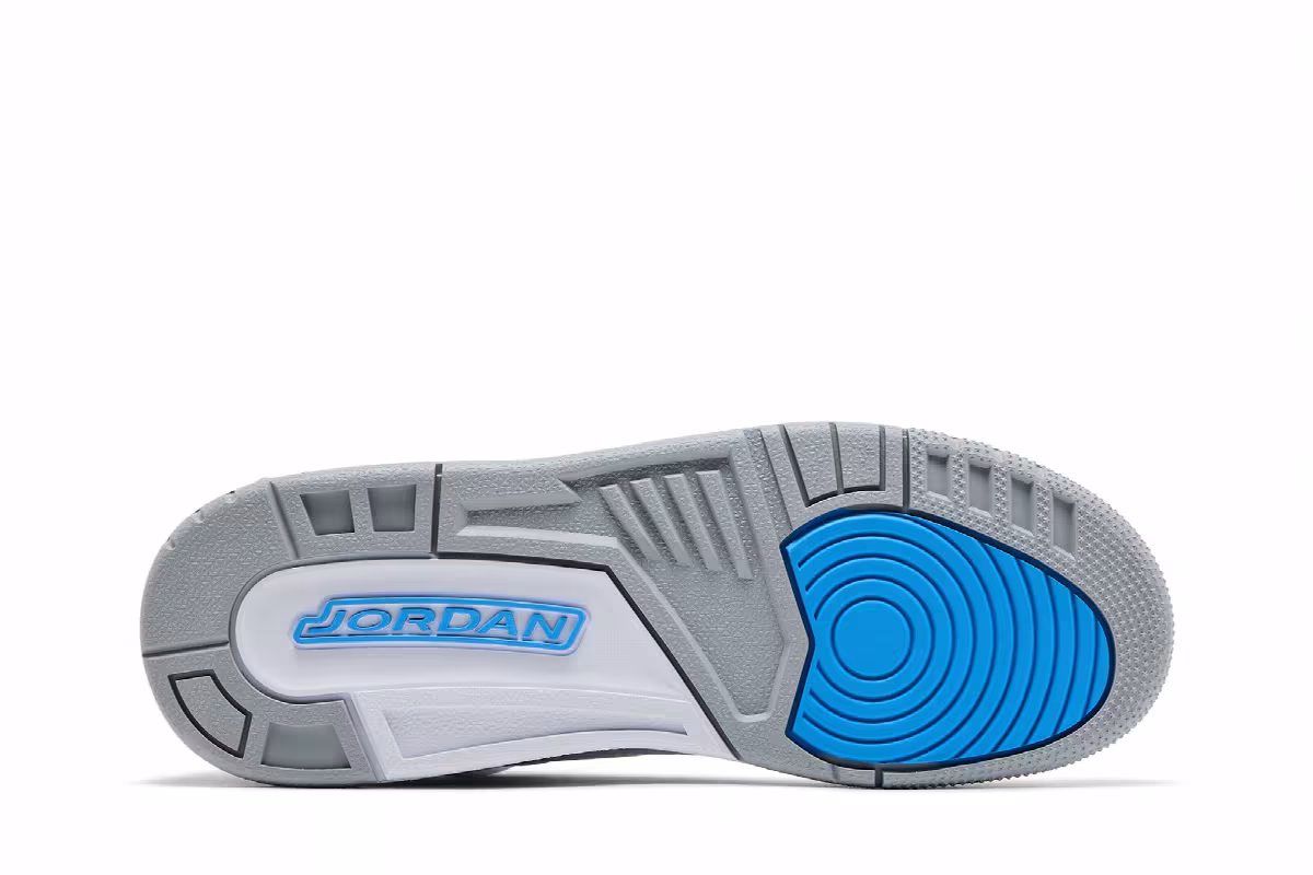 Air Jordan Spizike Low UNC, view 5