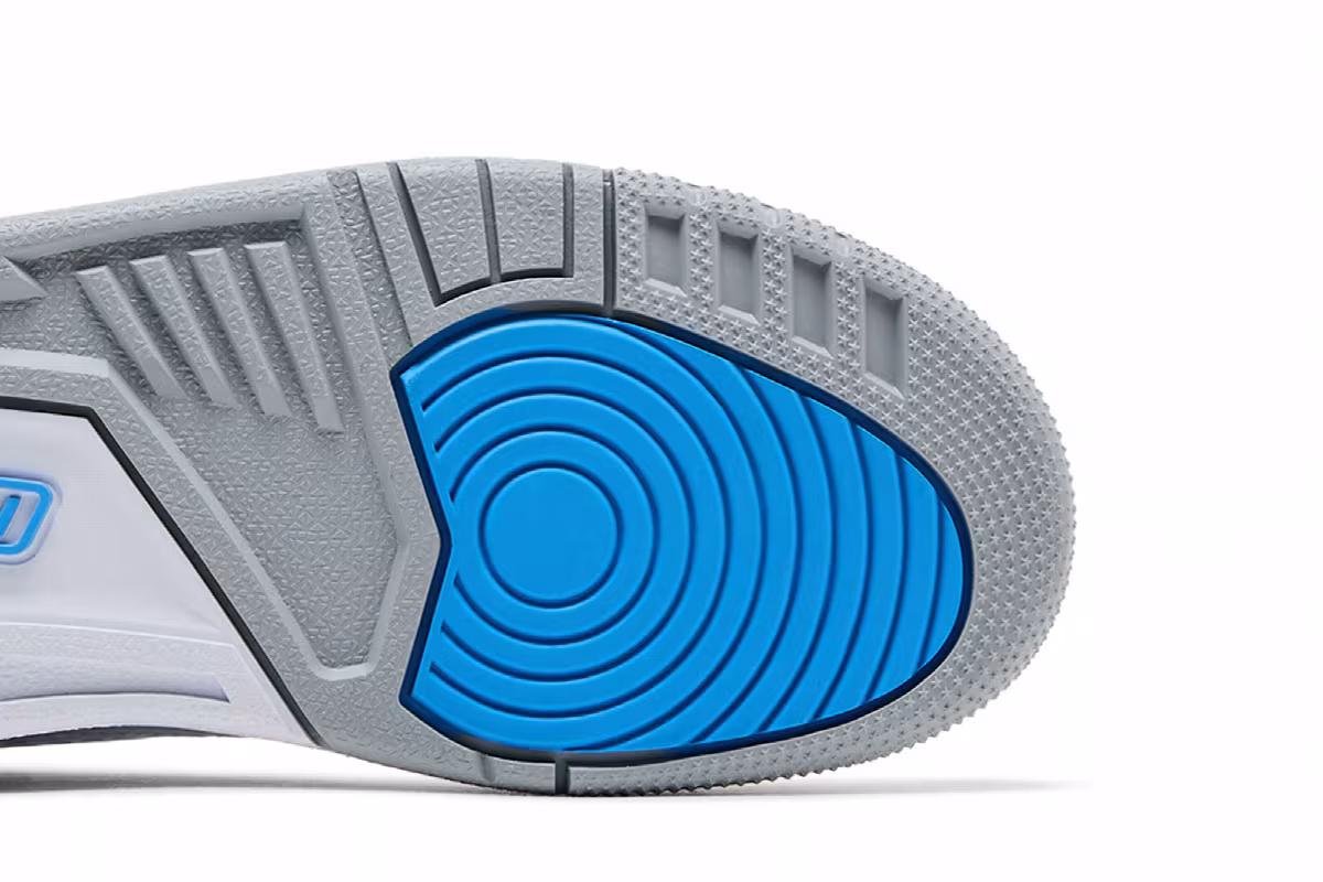 Air Jordan Spizike Low UNC, view 6