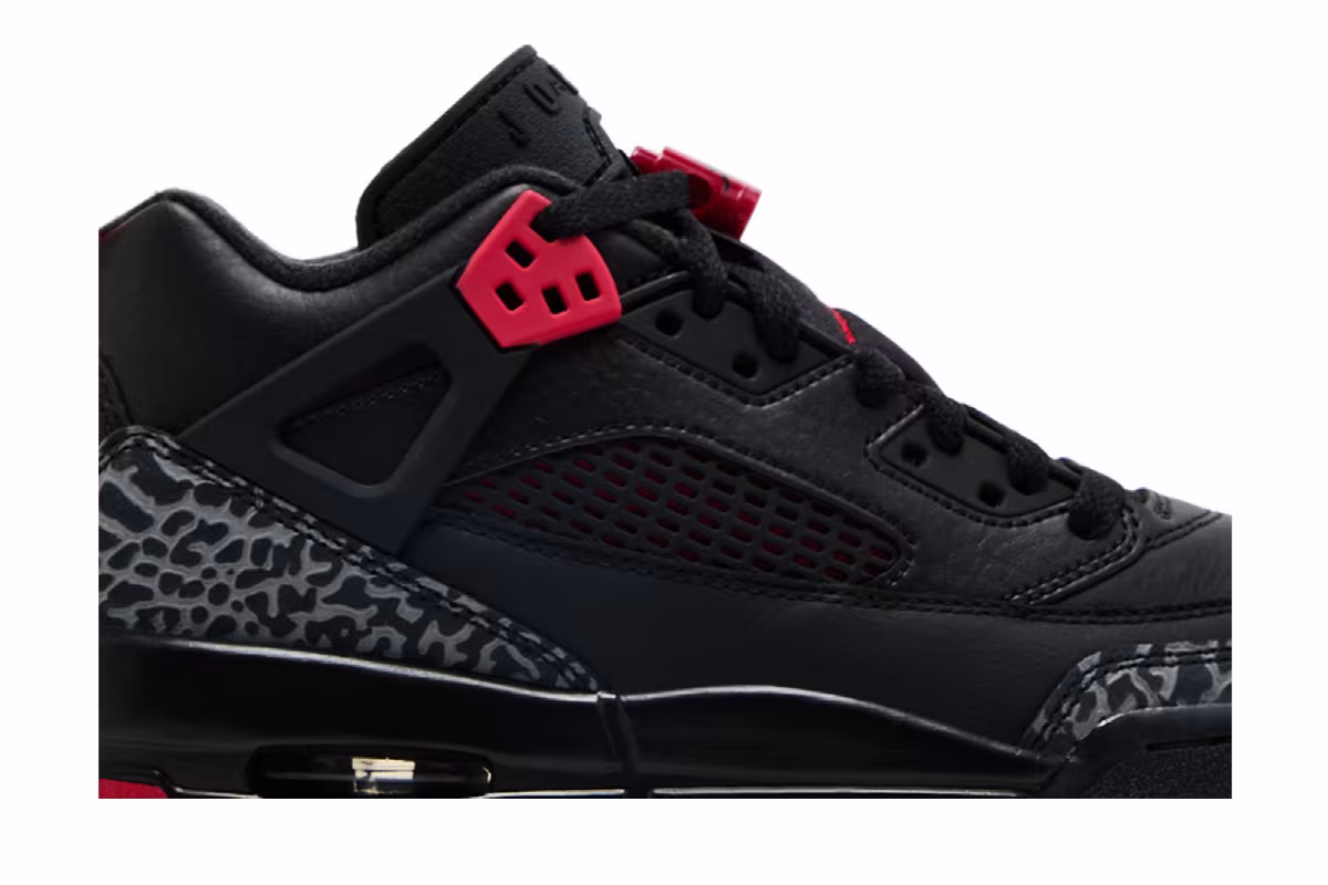 Air Jordan Spizike Low GS Bred, view 3