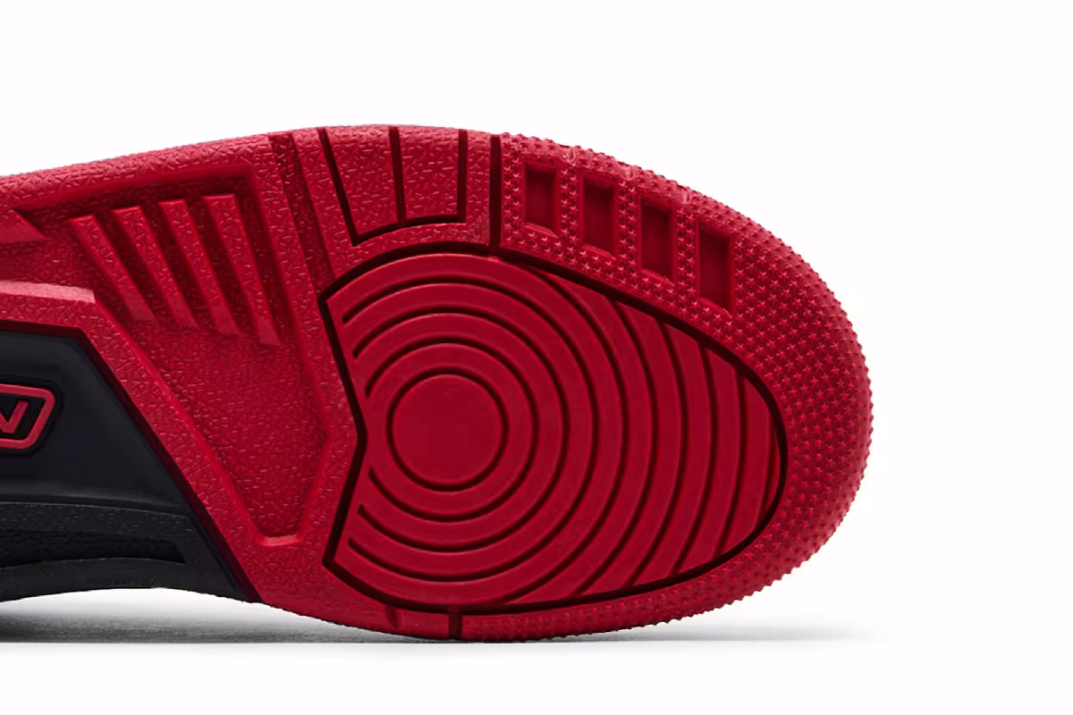 Air Jordan Spizike Low GS Bred, view 6