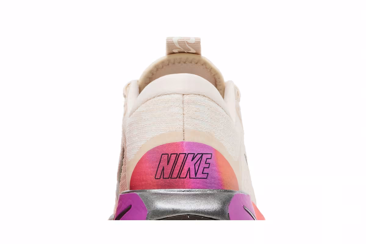 Nike Women's Motiva SE Pearl White Vivid Purple, view 8