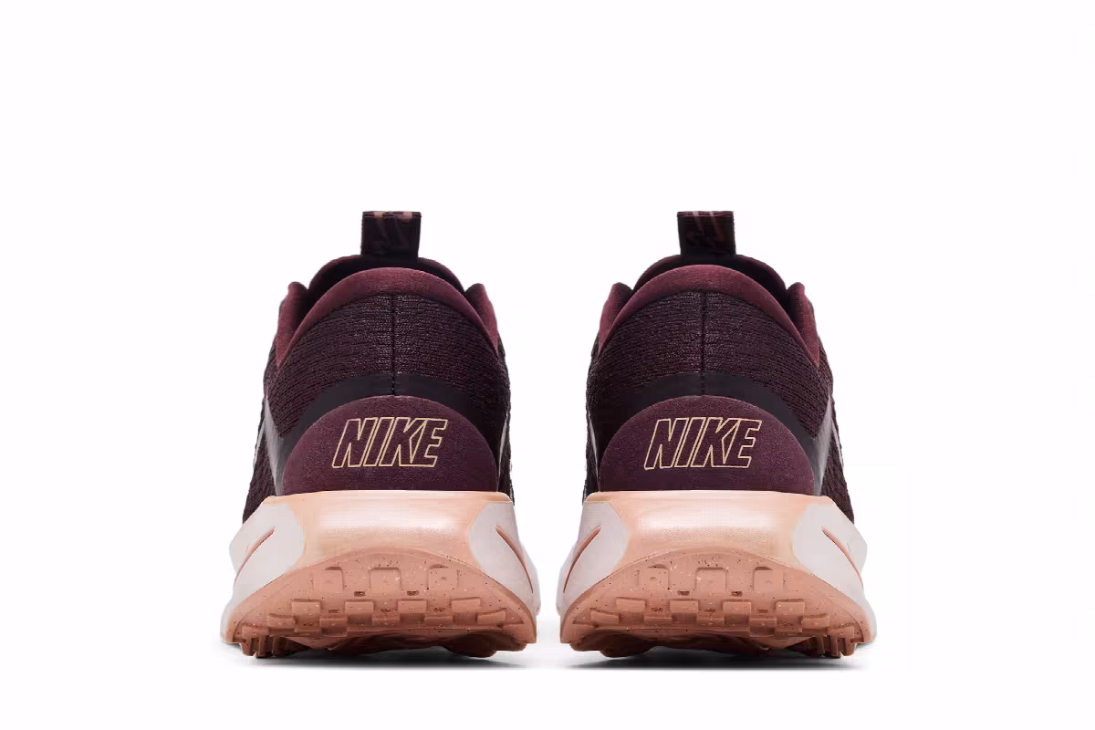Nike Women's Motiva Burgundy Crush, view 7
