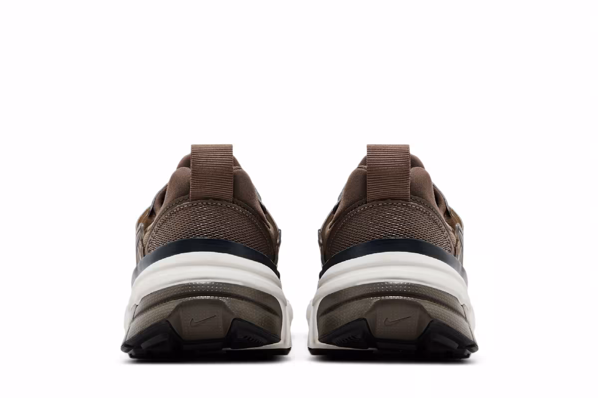 Nike Women's V2K Run Mink Brown, view 7