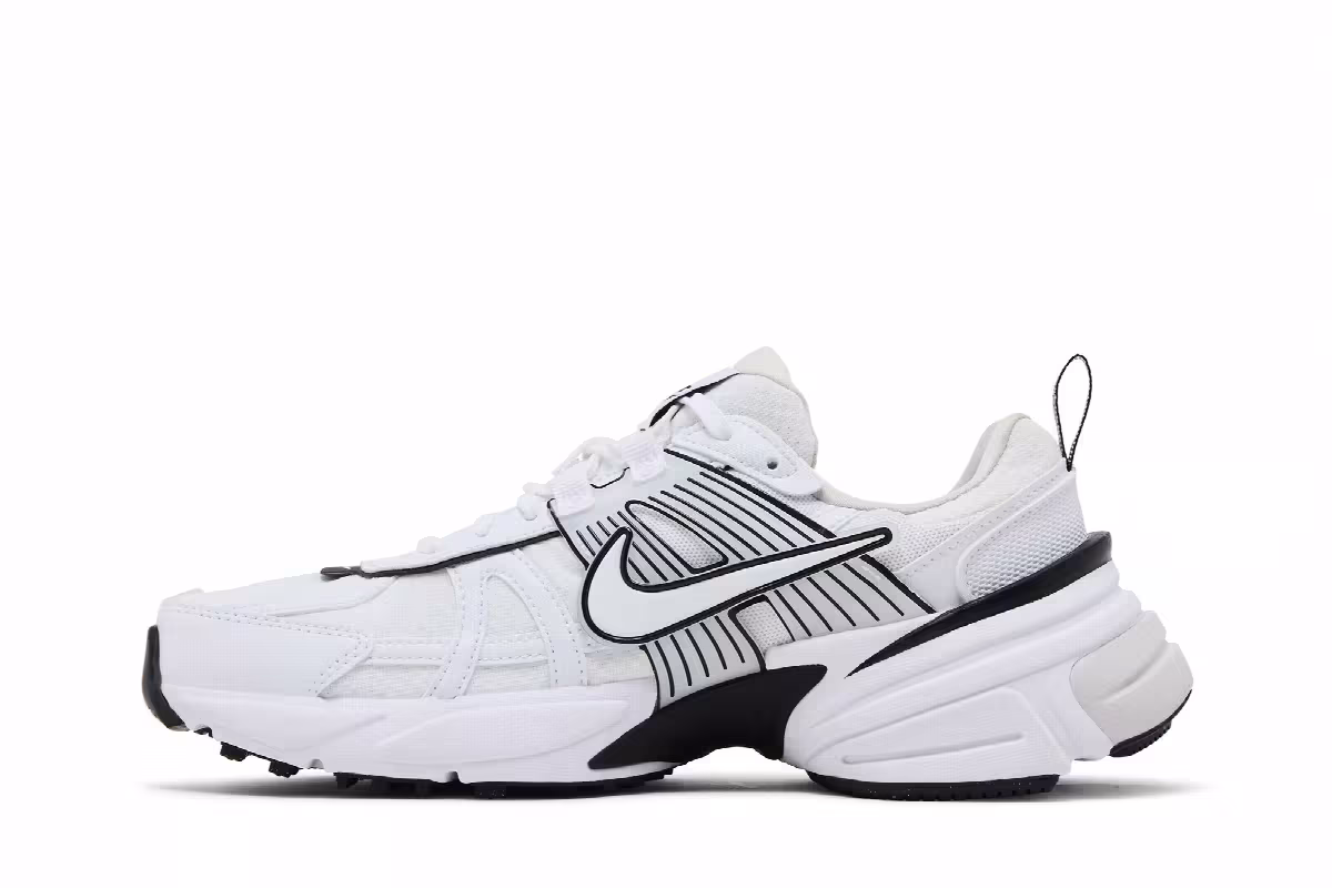 Nike Women's V2K Run White Platinum Tint, view 4
