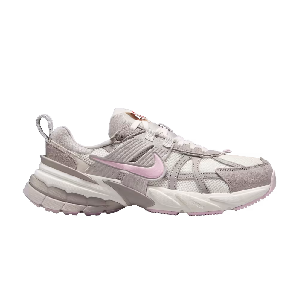 Nike Women's V2K Run Valentine's Day 2025