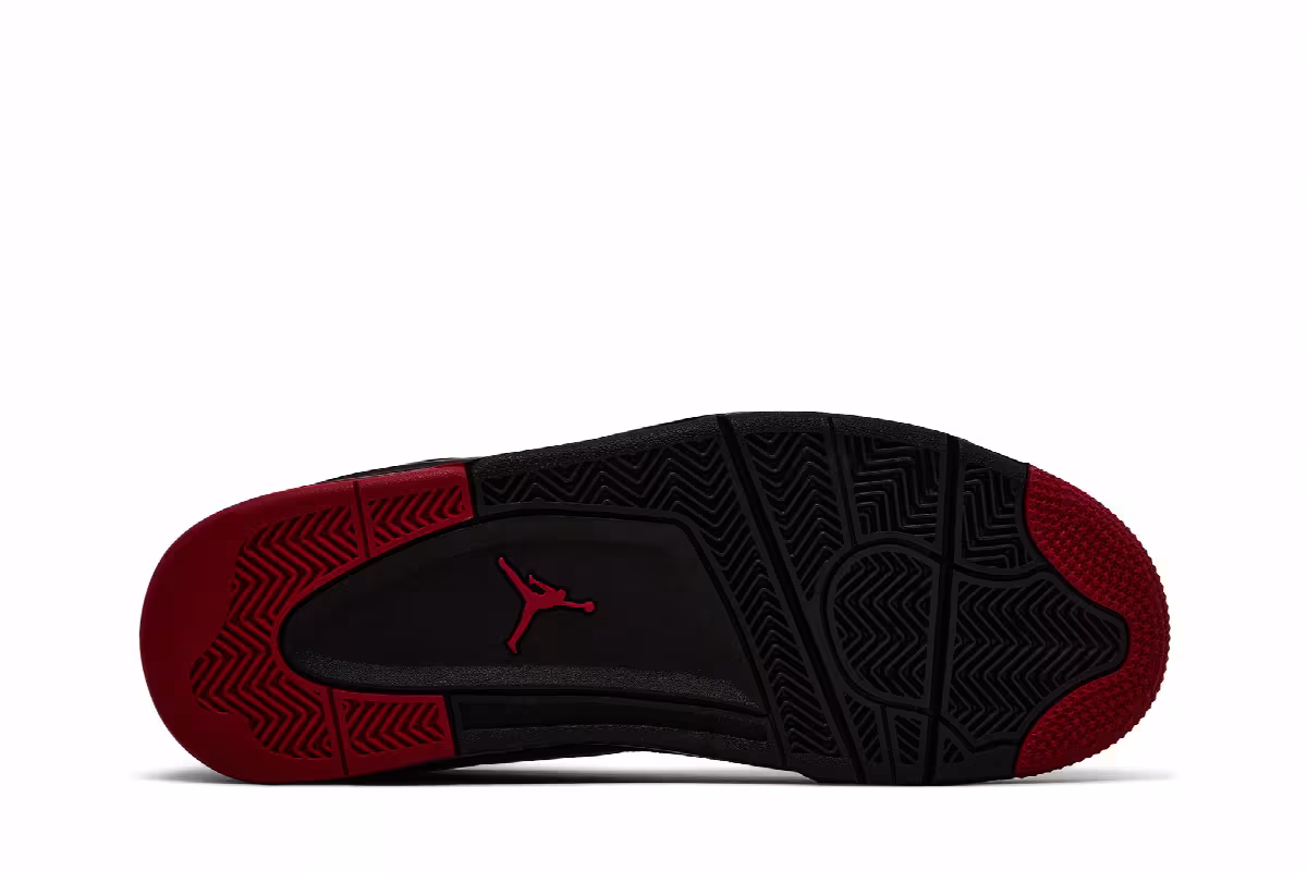 Air Jordan 4 RM Black Varsity Red, view 5