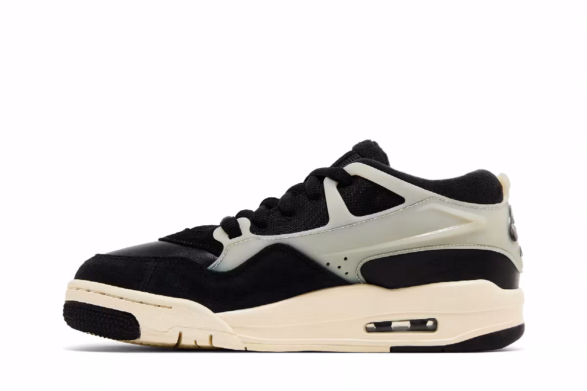 Air Jordan 4 RM GS Black Sail, view 4
