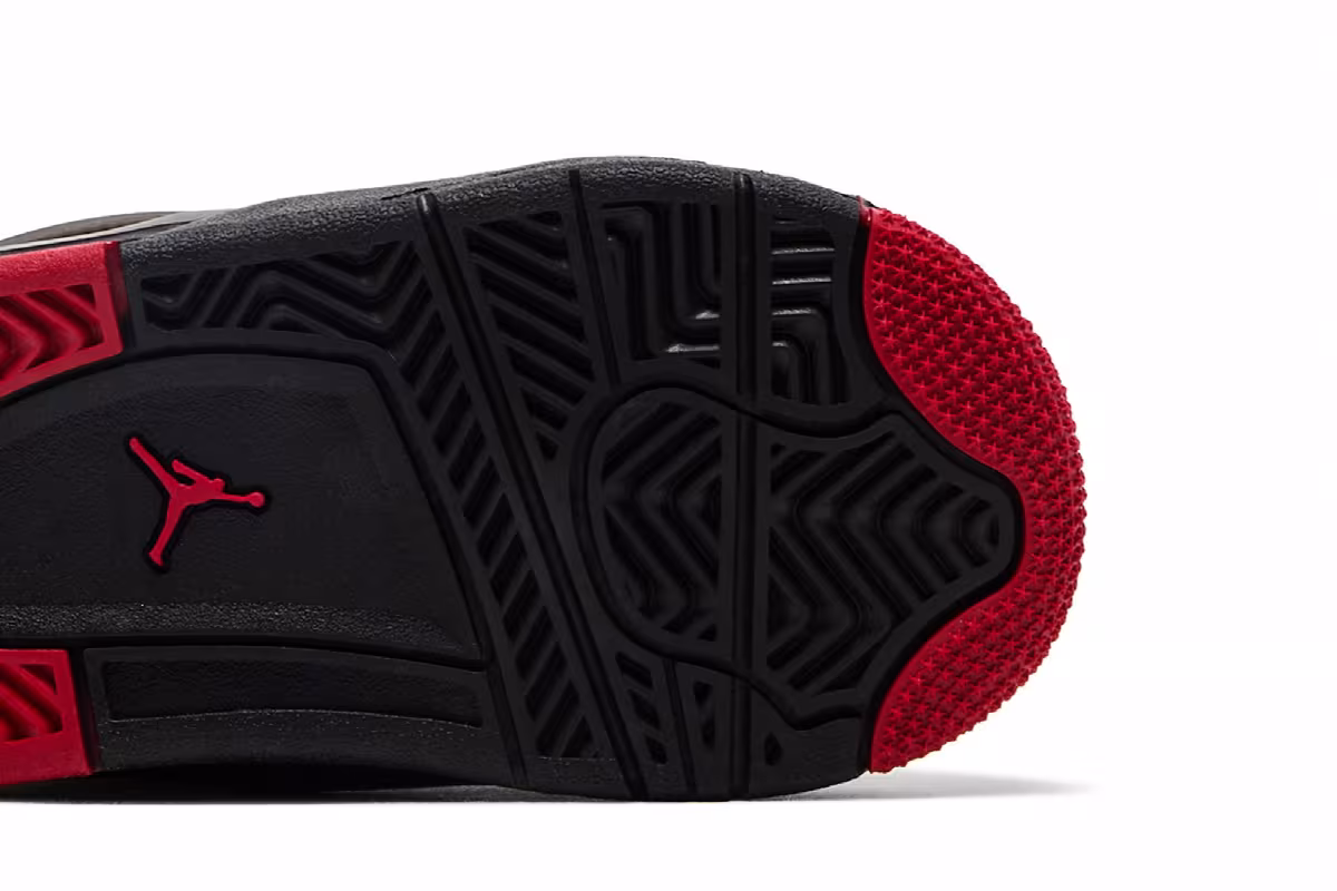 Air Jordan 4 RM TD Bred, view 6
