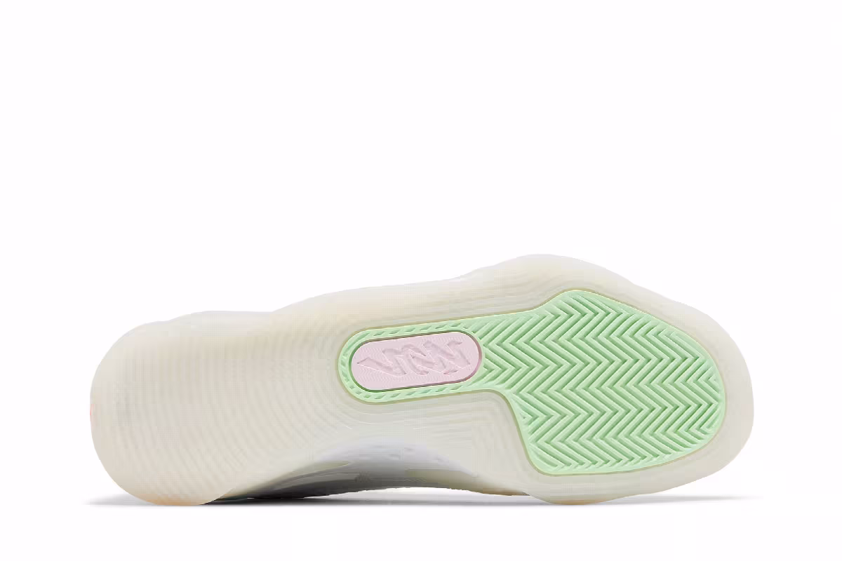 Air Jordan Zion 3 Sanctuary - White, view 5