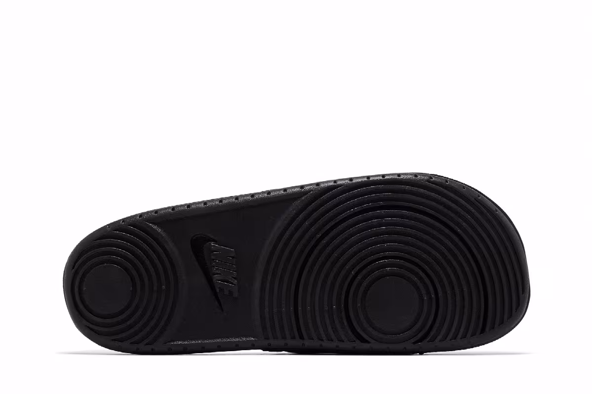 Kobe Bryant x Nike Offcourt Slide Triple Black, view 5