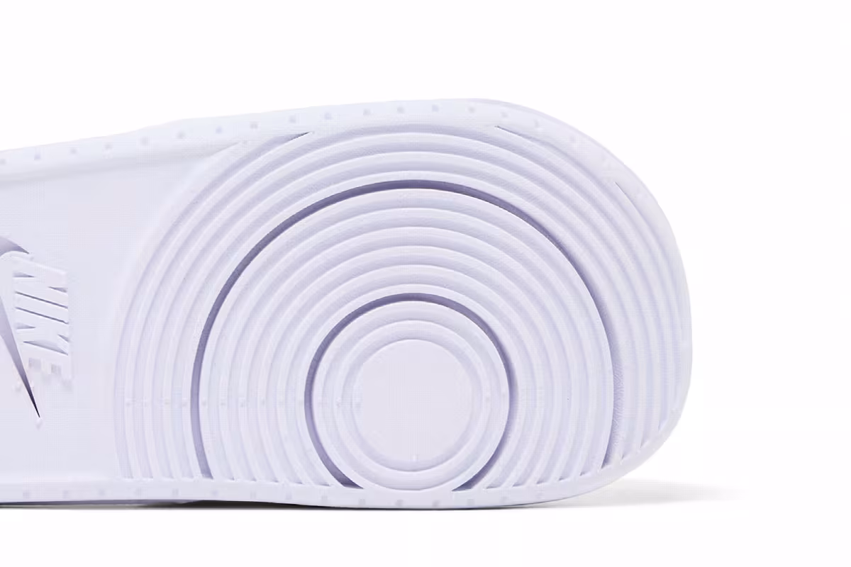 Kobe Bryant x Nike Offcourt Slide White, view 6