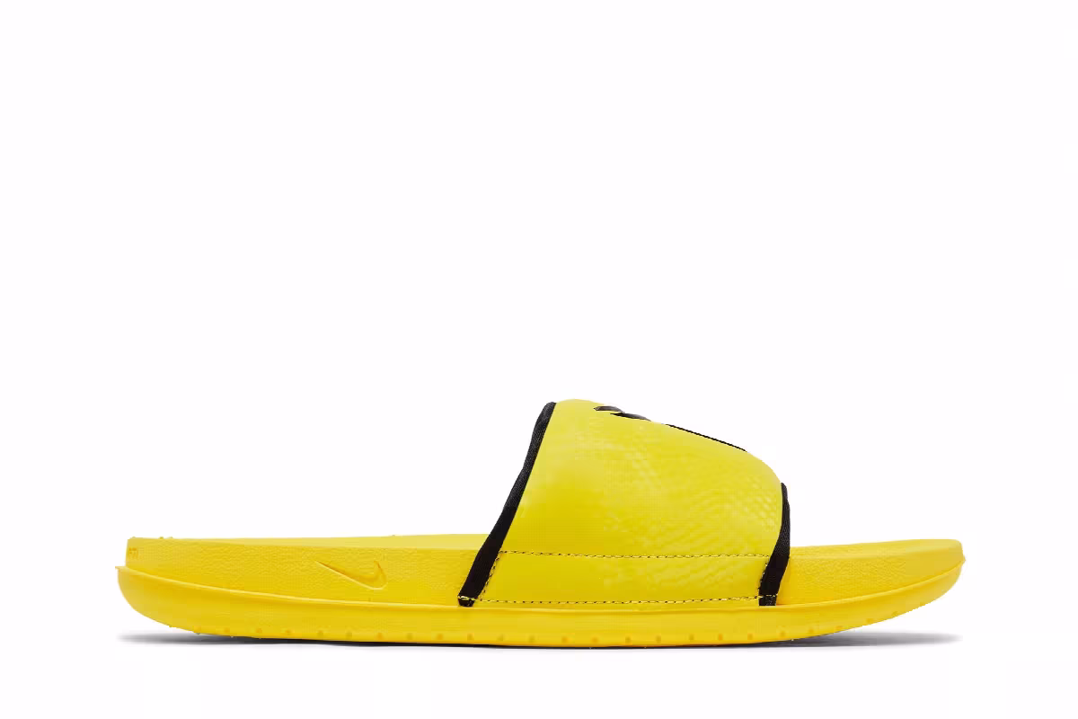 Kobe Bryant x Nike Offcourt Slide Lightning, view 2