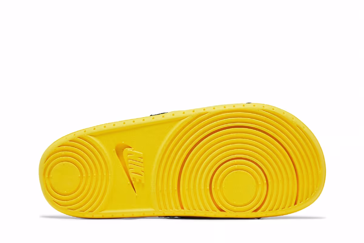 Kobe Bryant x Nike Offcourt Slide Lightning, view 5