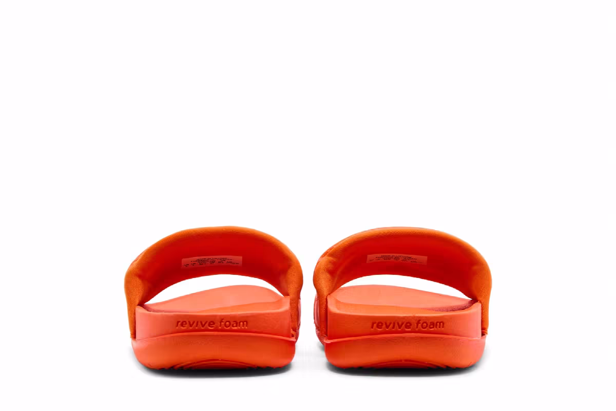 Kobe Bryant x Nike Offcourt Slide Safety Orange, view 7