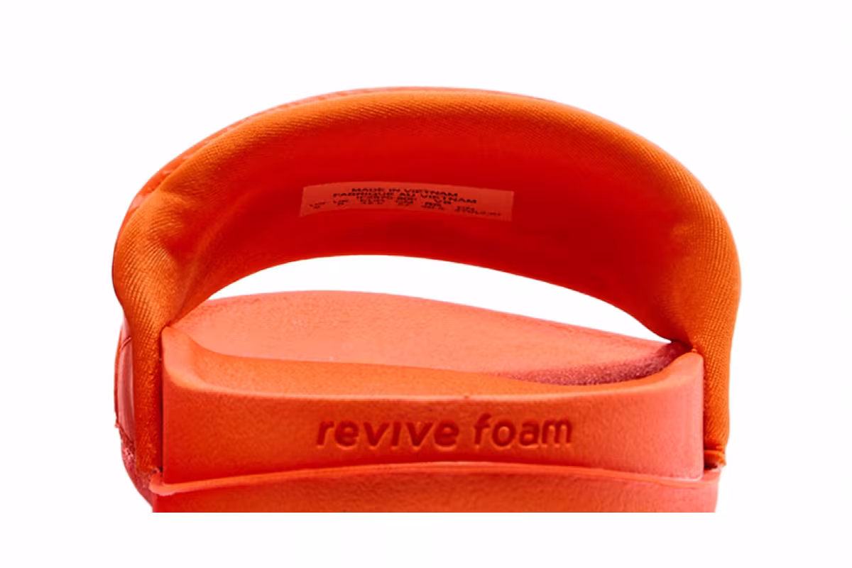 Kobe Bryant x Nike Offcourt Slide Safety Orange, view 8