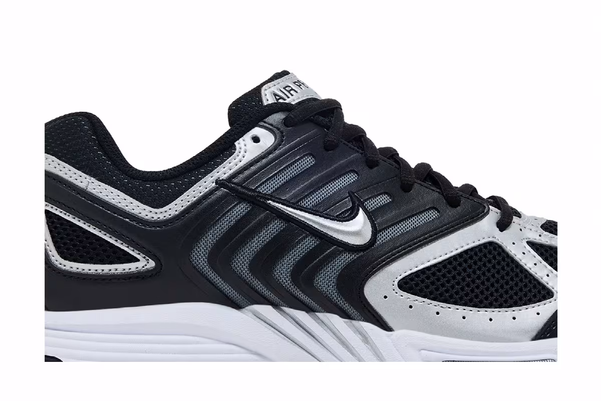 Nike Air Pegasus 2K5 Black Metallic Silver, view 3