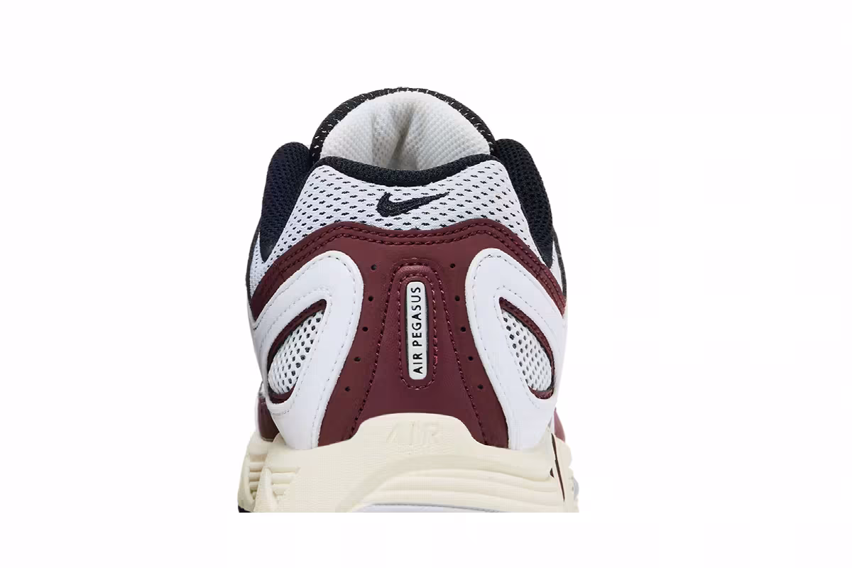 Nike Women's Air Pegasus 2K5 Dark Team Red, view 8