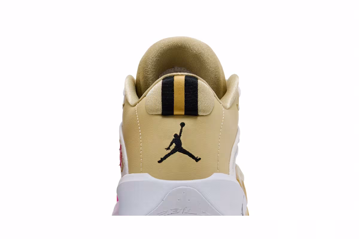 Air Jordan Luka 3 SE PF El Matador, view 8