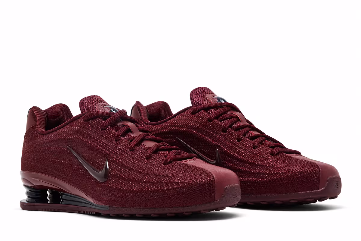 Nike Women's Shox Z Dark Team Red, view 9